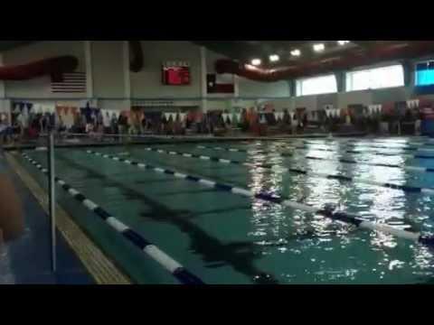 Video of Mauricio's 200 Breast.