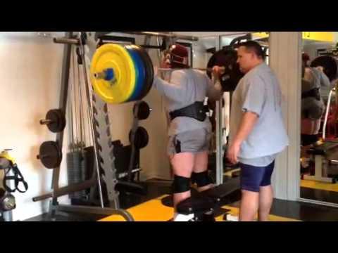 Video of 2015 Off Season Squat 455