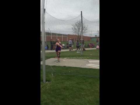 Video of Emma Dern 2016 Discus Compilation