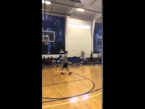 Video of EJ Ahanotu Nasty Dunk at IMG