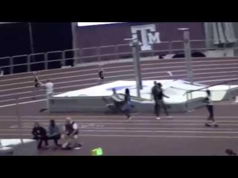 Video of Christy Gilbert's Anchor Leg - 4x800 M Relay 2015 TAMU Classic