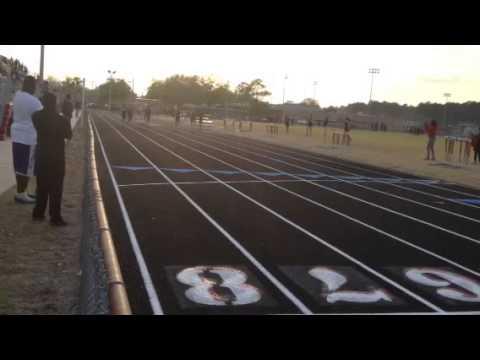 Video of Lane 7 2013 100 Meter Dash Sr. Year 02/12/13