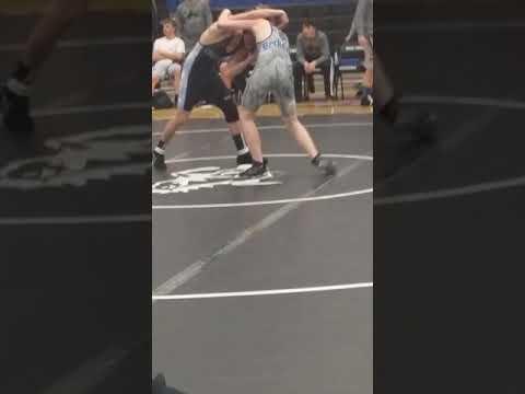 Video of Luke horn wreslting 9th grade 