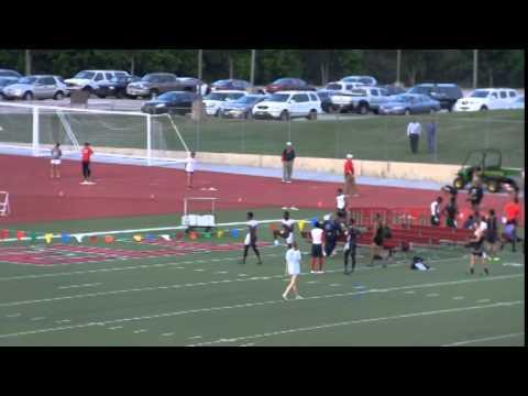 Video of 2014 400m UIL 5A Region 1 Area Meet 4th place 58.93