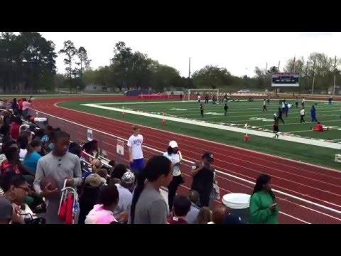 Video of 03/16/16 400m Lane 1